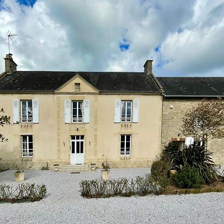 فيرفيل سور مير Les Chambres D'Omaha Beach Etablissement Avec Deux Chambres D'Hotes, Petit-Dejeuner Compris Fait-Maison Et Produits Locaux المظهر الخارجي الصورة