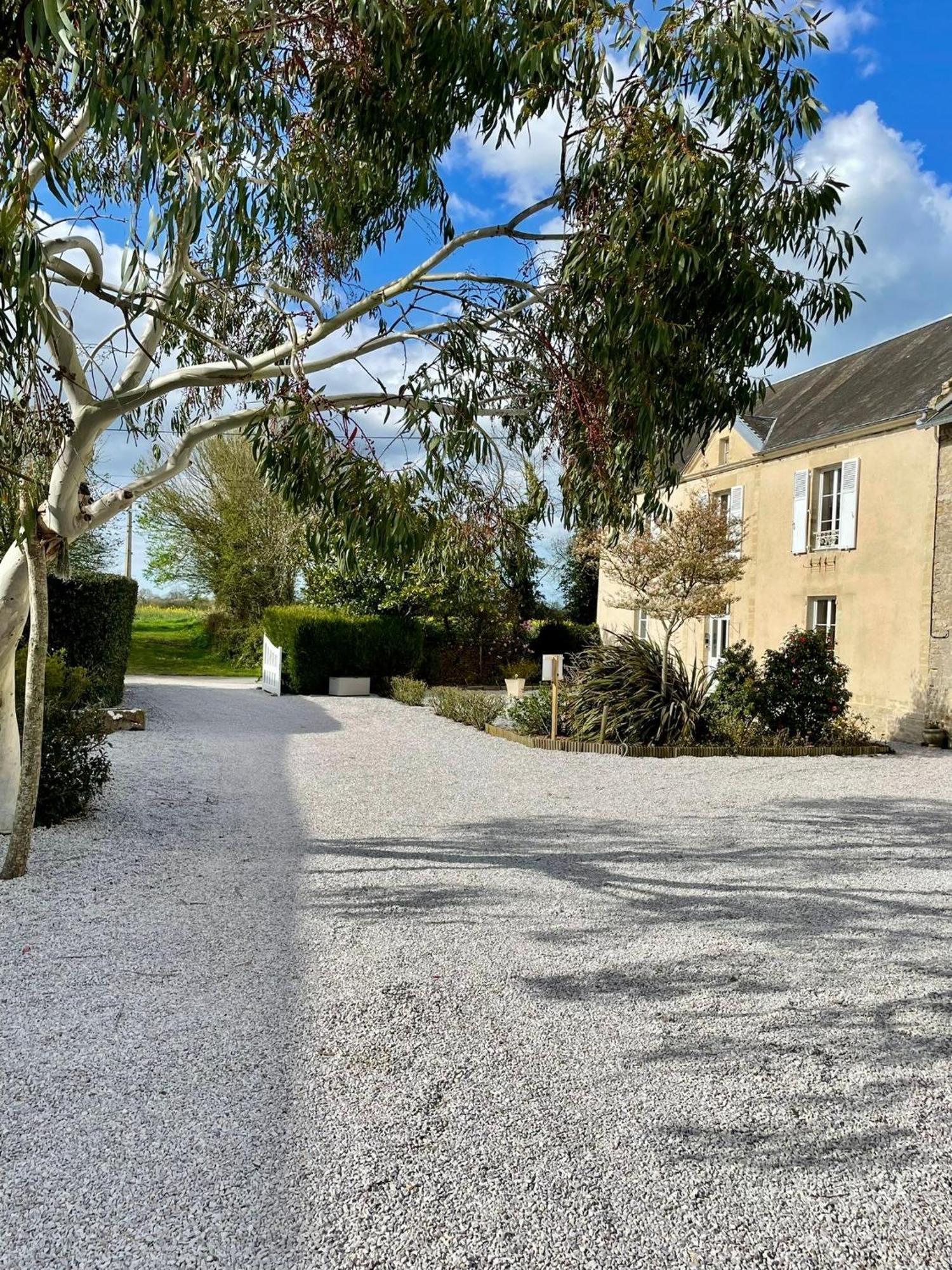 فيرفيل سور مير Les Chambres D'Omaha Beach Etablissement Avec Deux Chambres D'Hotes, Petit-Dejeuner Compris Fait-Maison Et Produits Locaux المظهر الخارجي الصورة