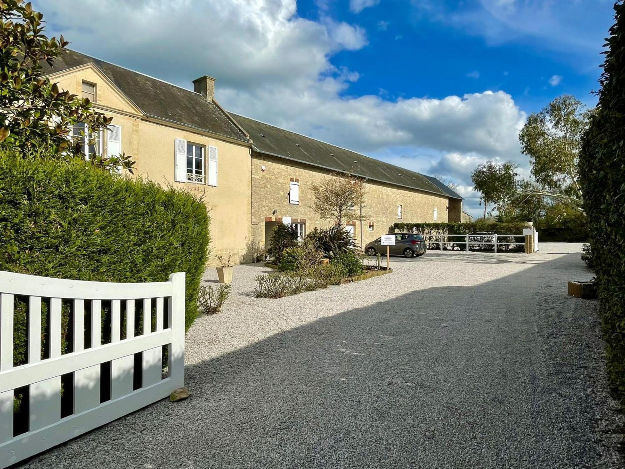 فيرفيل سور مير Les Chambres D'Omaha Beach Etablissement Avec Deux Chambres D'Hotes, Petit-Dejeuner Compris Fait-Maison Et Produits Locaux المظهر الخارجي الصورة